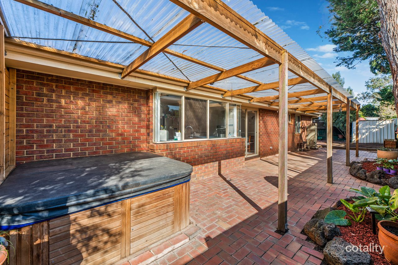 12/31 Durham Rd, Kilsyth, VIC 3137