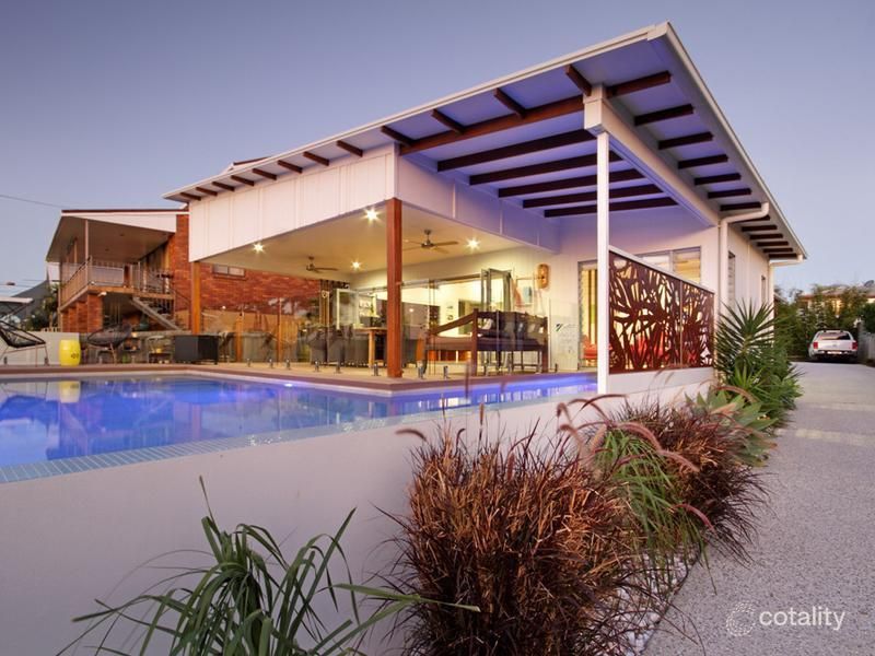 26 Harbour Pde, Buddina, QLD 4575