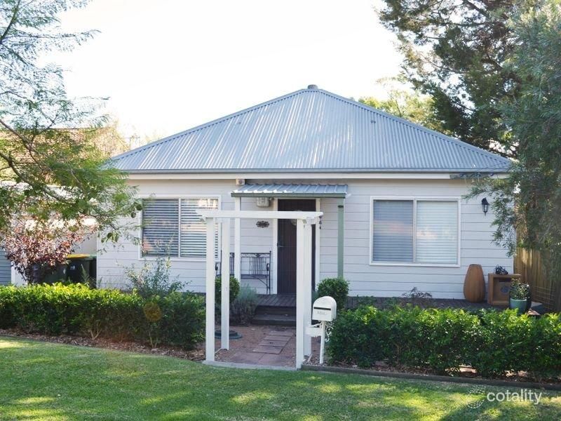 55 Bridge Ave, Oak Flats, NSW 2529