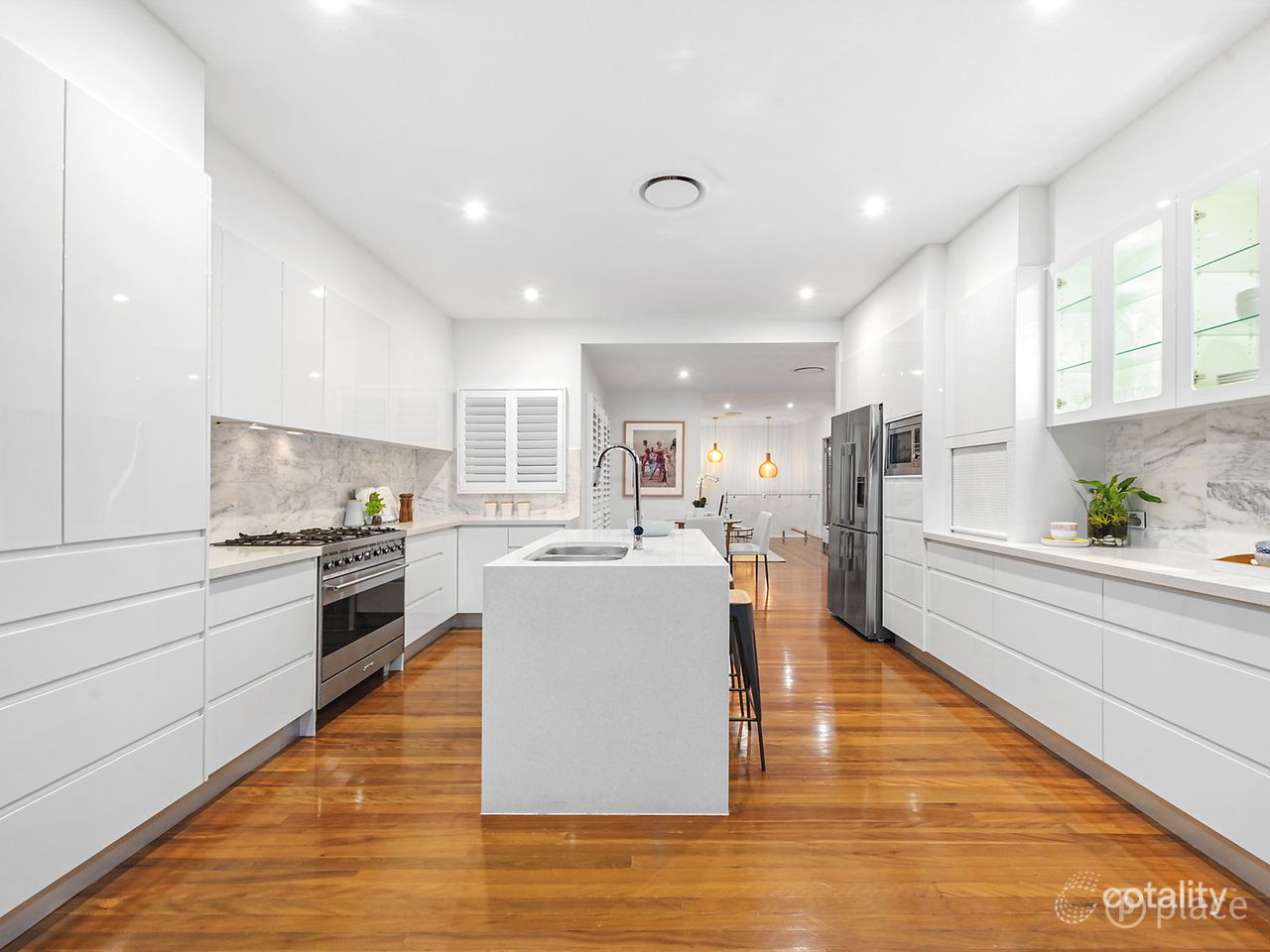 61 Highlands St, Wavell Heights, QLD 4012