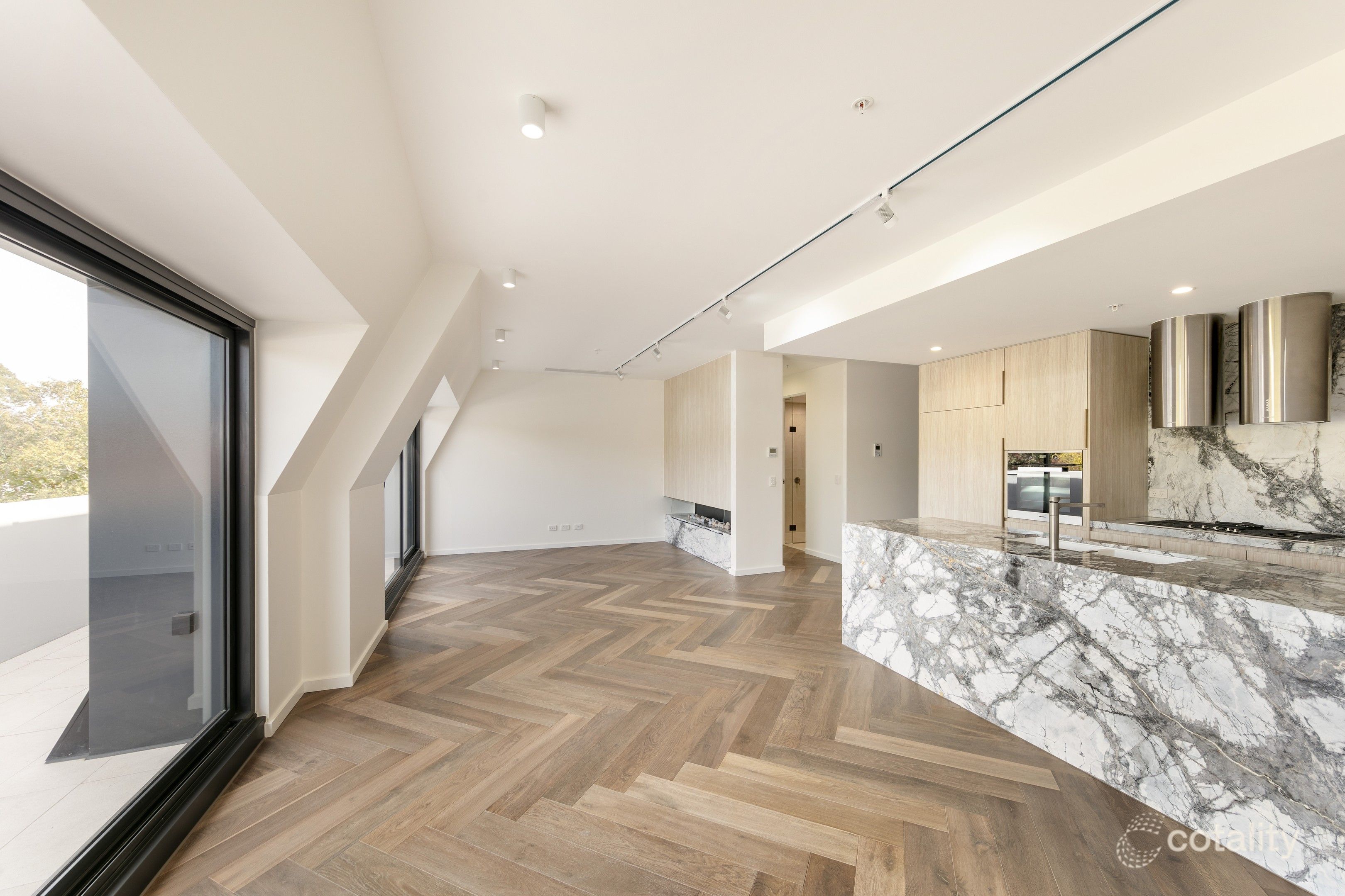 209/85 Maling Rd, Canterbury, VIC 3126