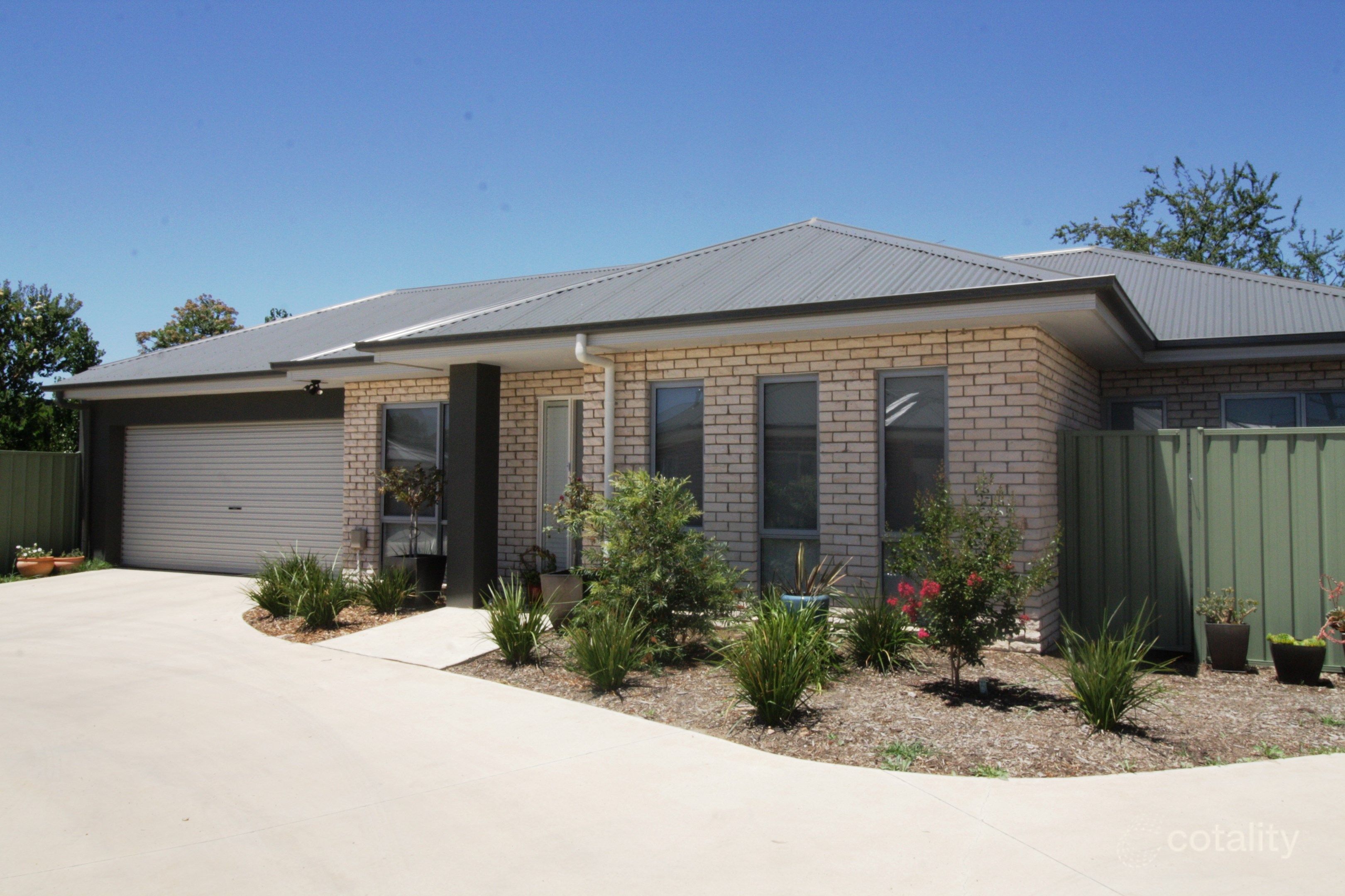 4/18 Kidston Pde, Mansfield, VIC 3722