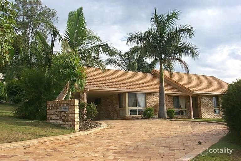 3 Brooke Cl, Edens Landing, QLD 4207