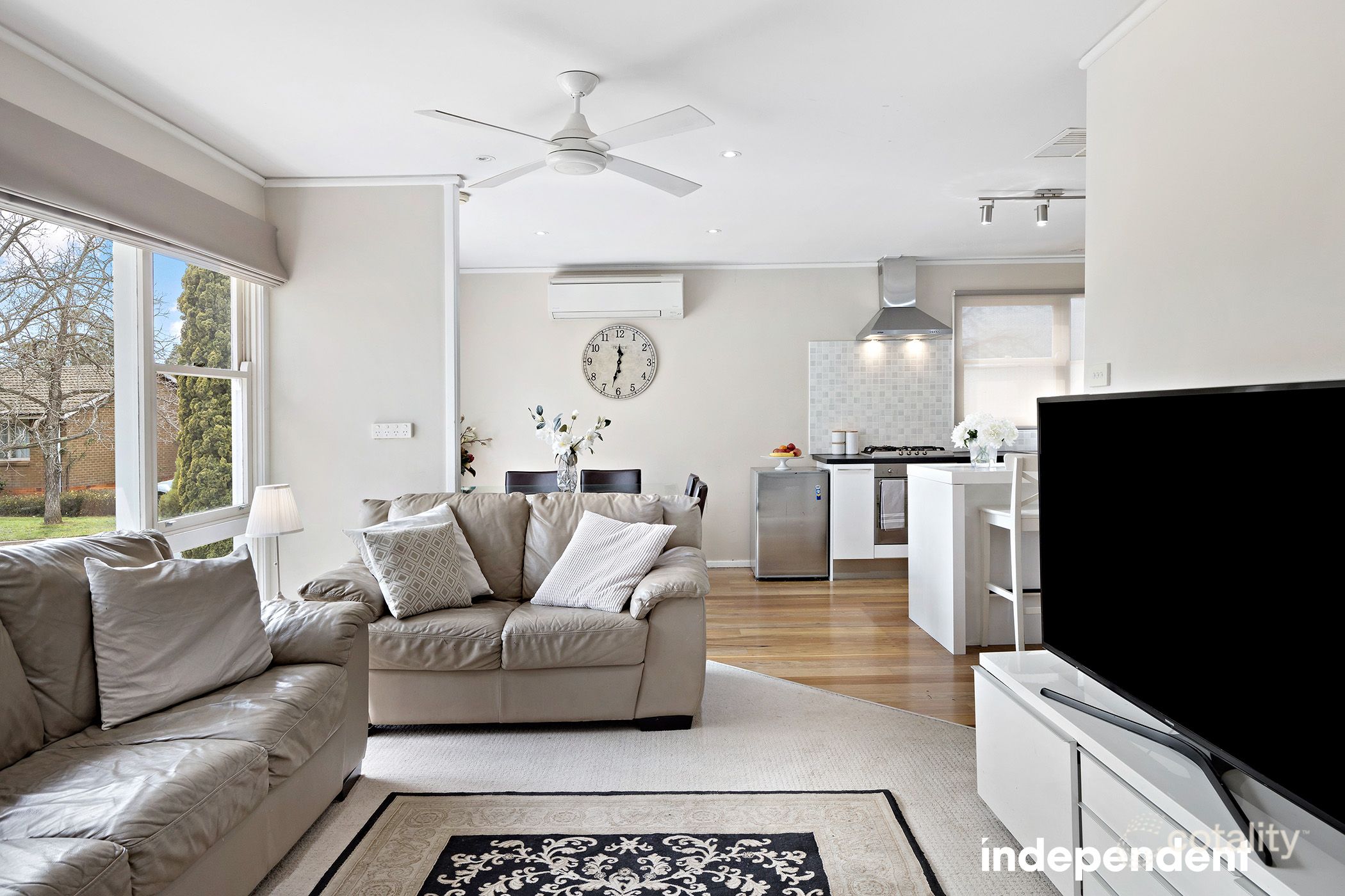 2 Crowther Pl, Curtin, ACT 2605