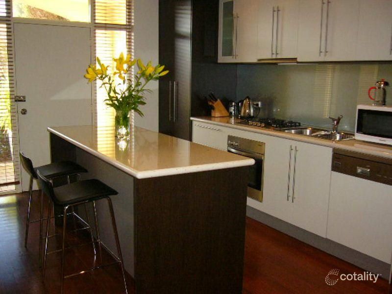 105-107 Beach St, Port Melbourne, VIC 3207