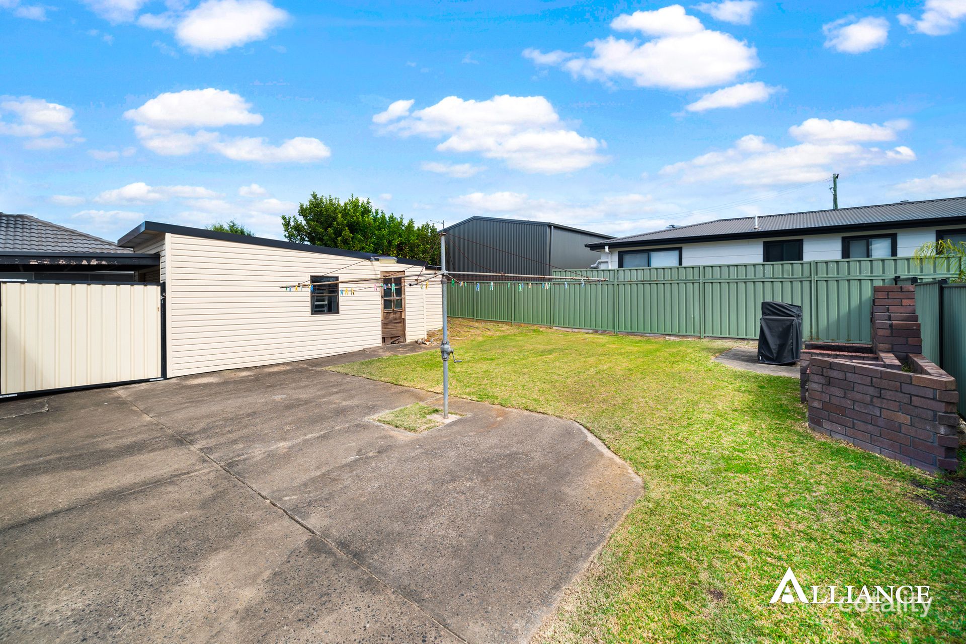 23 Edinburgh Dr, Revesby Heights, NSW 2212