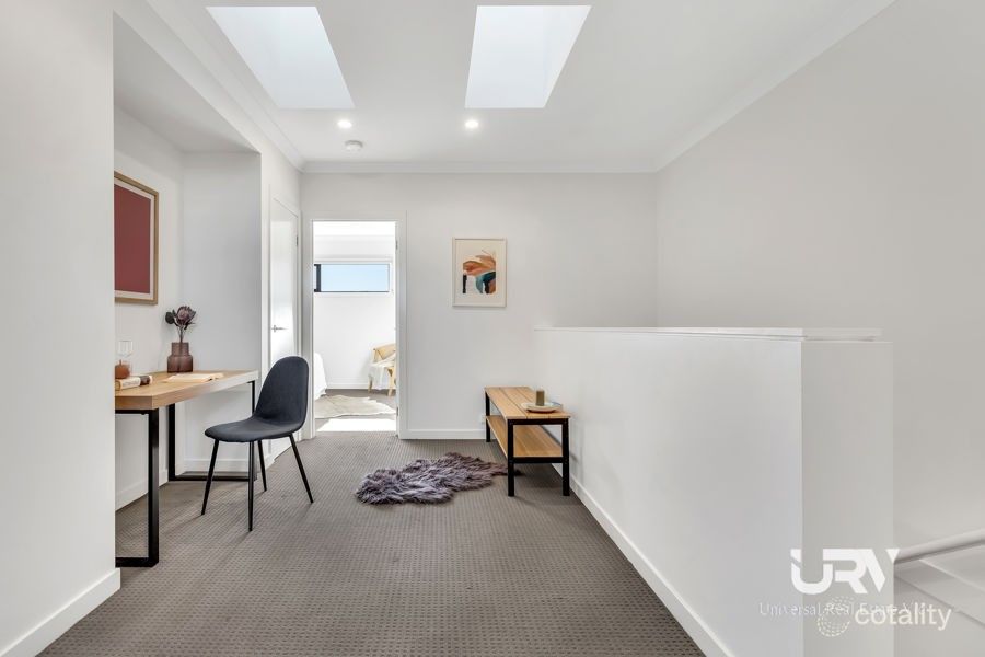 10 Cyan Walk, Craigieburn, VIC 3064