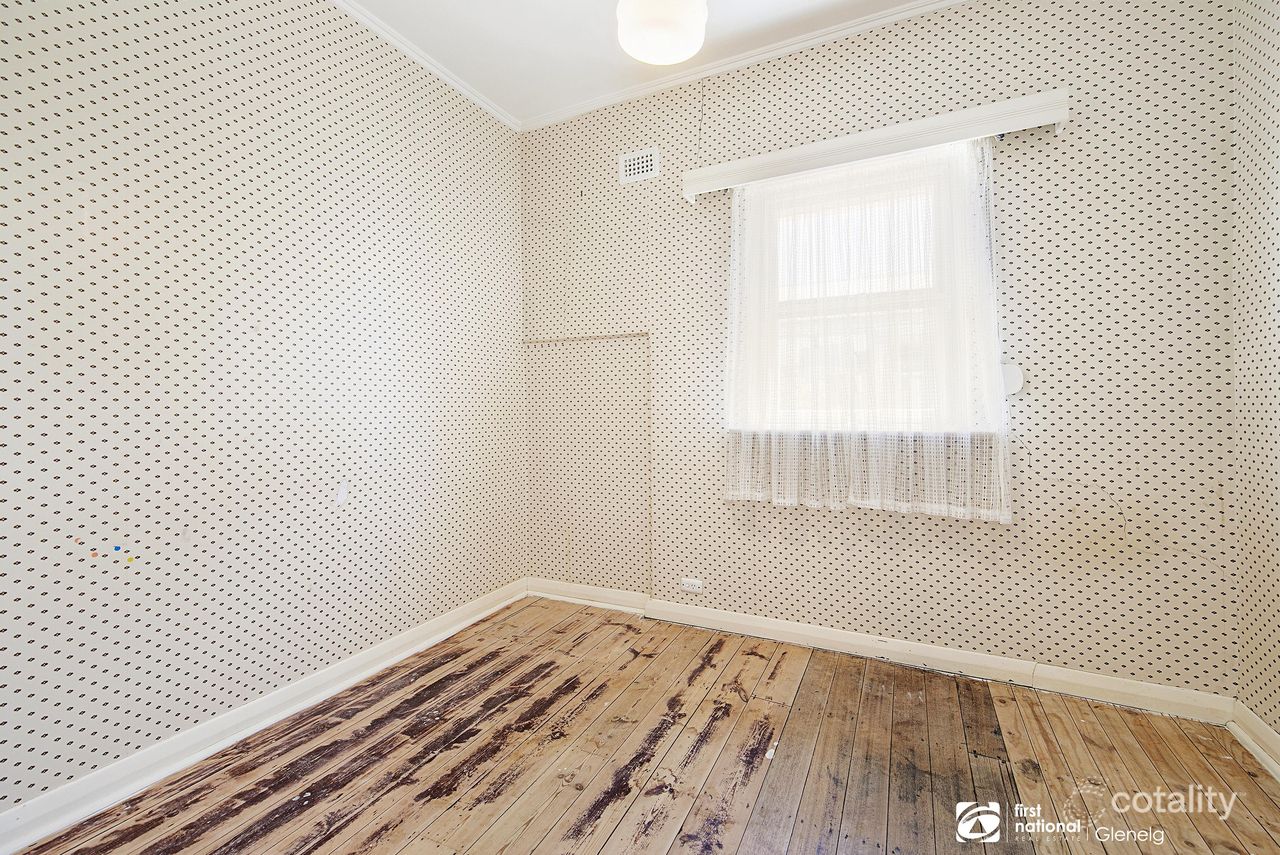 33 Seaton Tce, Seaton, SA 5023