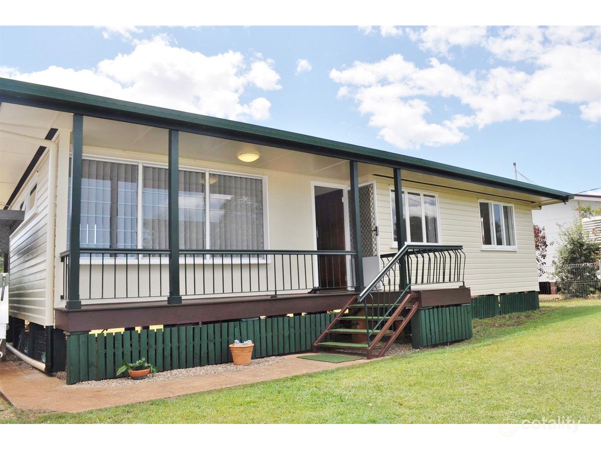 16 Brown St, Mareeba, QLD 4880