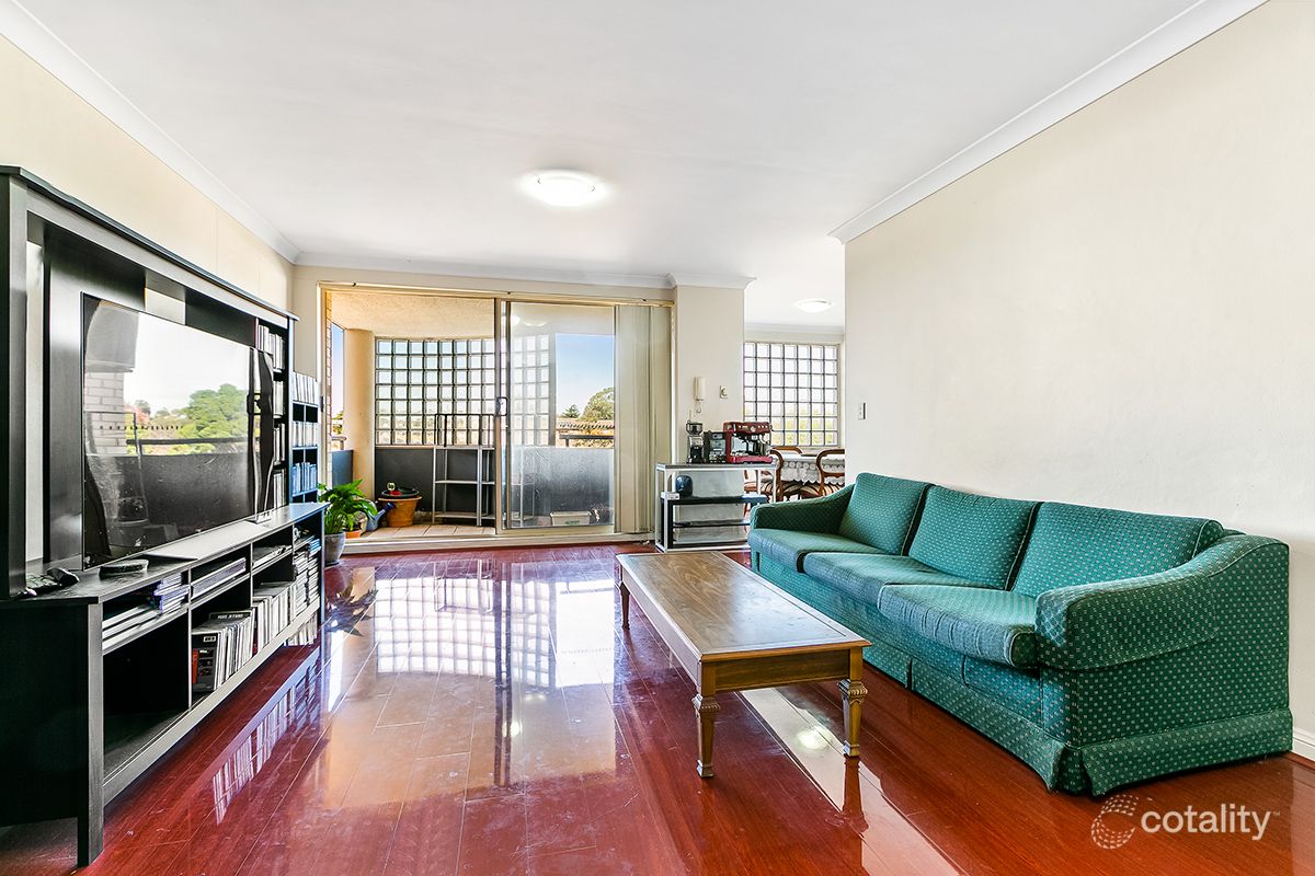 49/98 Chandos St, Ashfield, NSW 2131