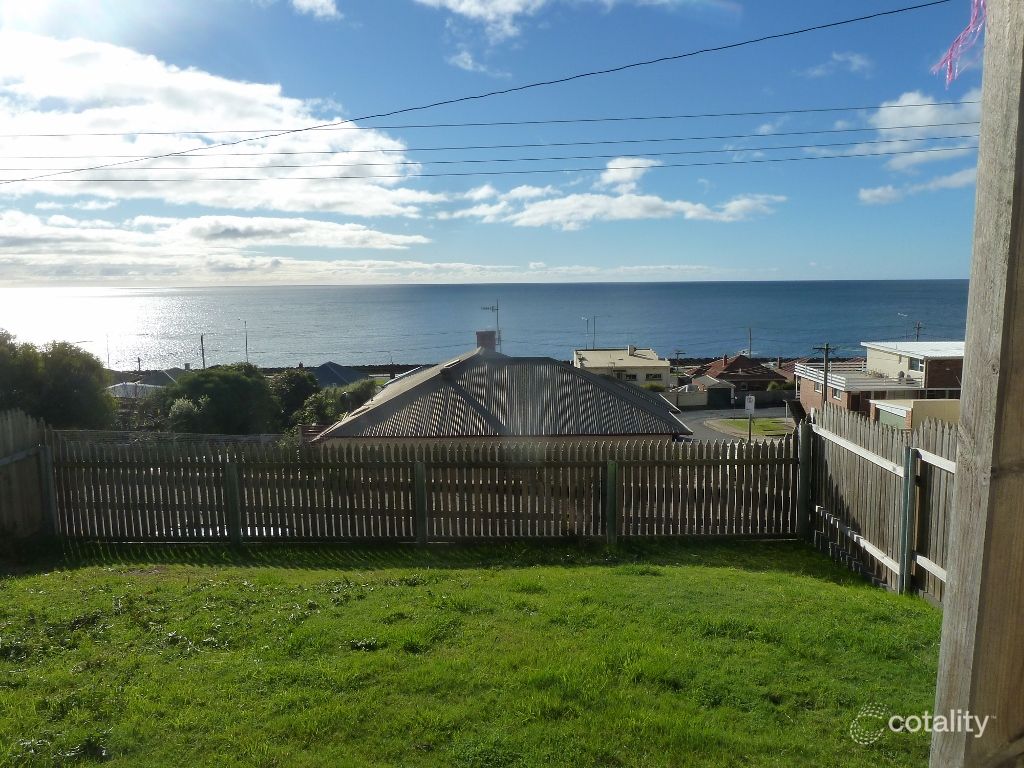 23a Bay St, Parklands, TAS 7320