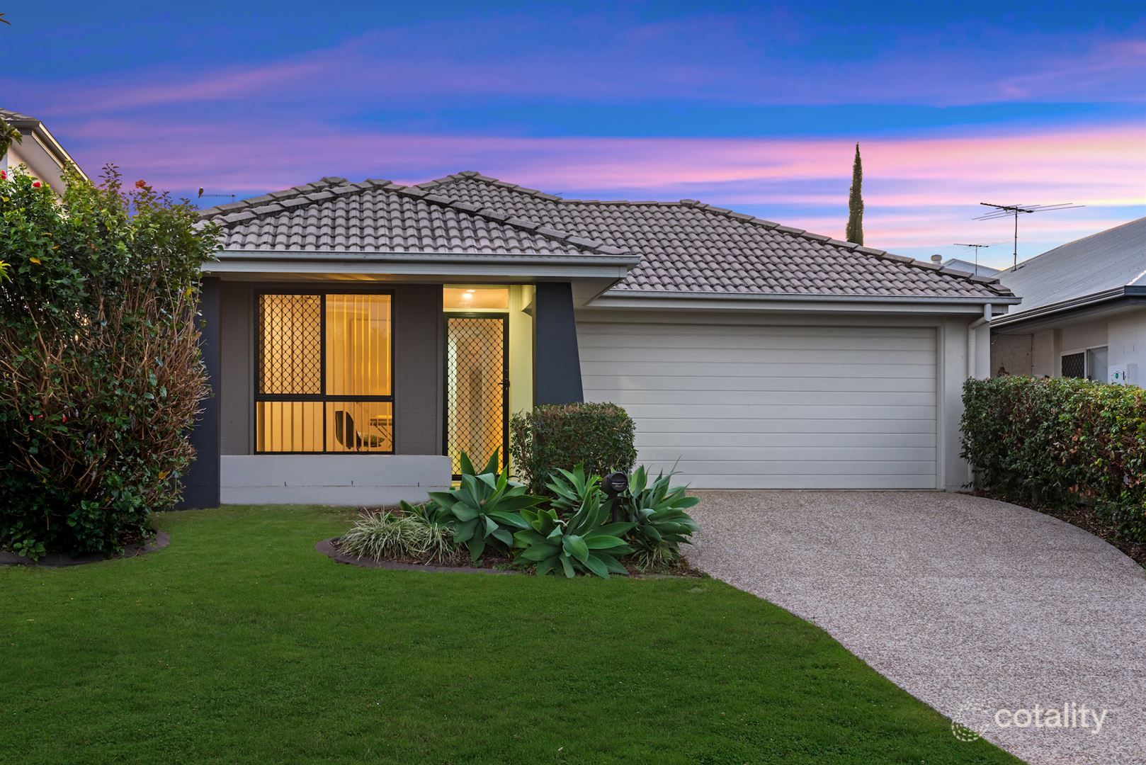 104 Mackintosh Dr, North Lakes, QLD 4509