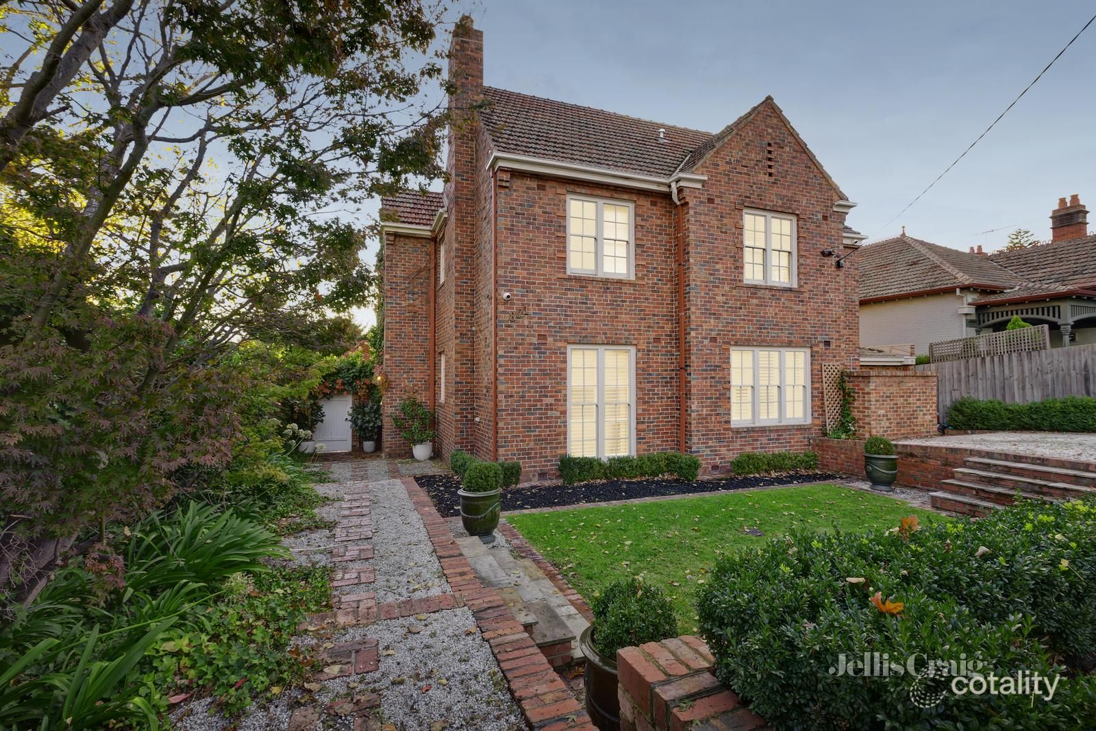 871 Glenferrie Rd, Kew, VIC 3101