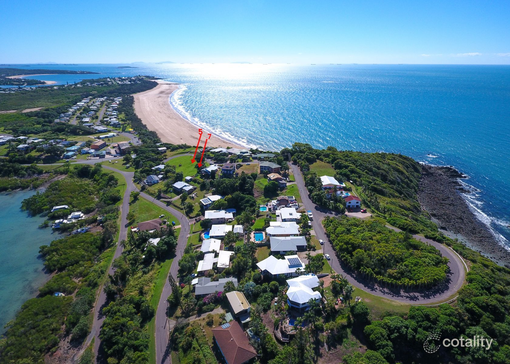 5 Captain Blackwood Dr, Sarina Beach, QLD 4737