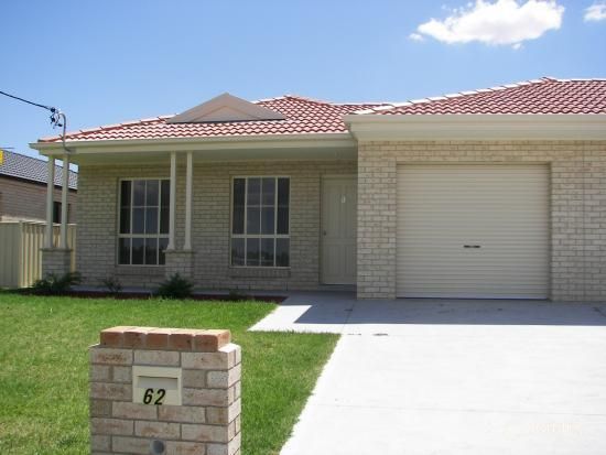 2/62 Martin St, Armidale, NSW 2350