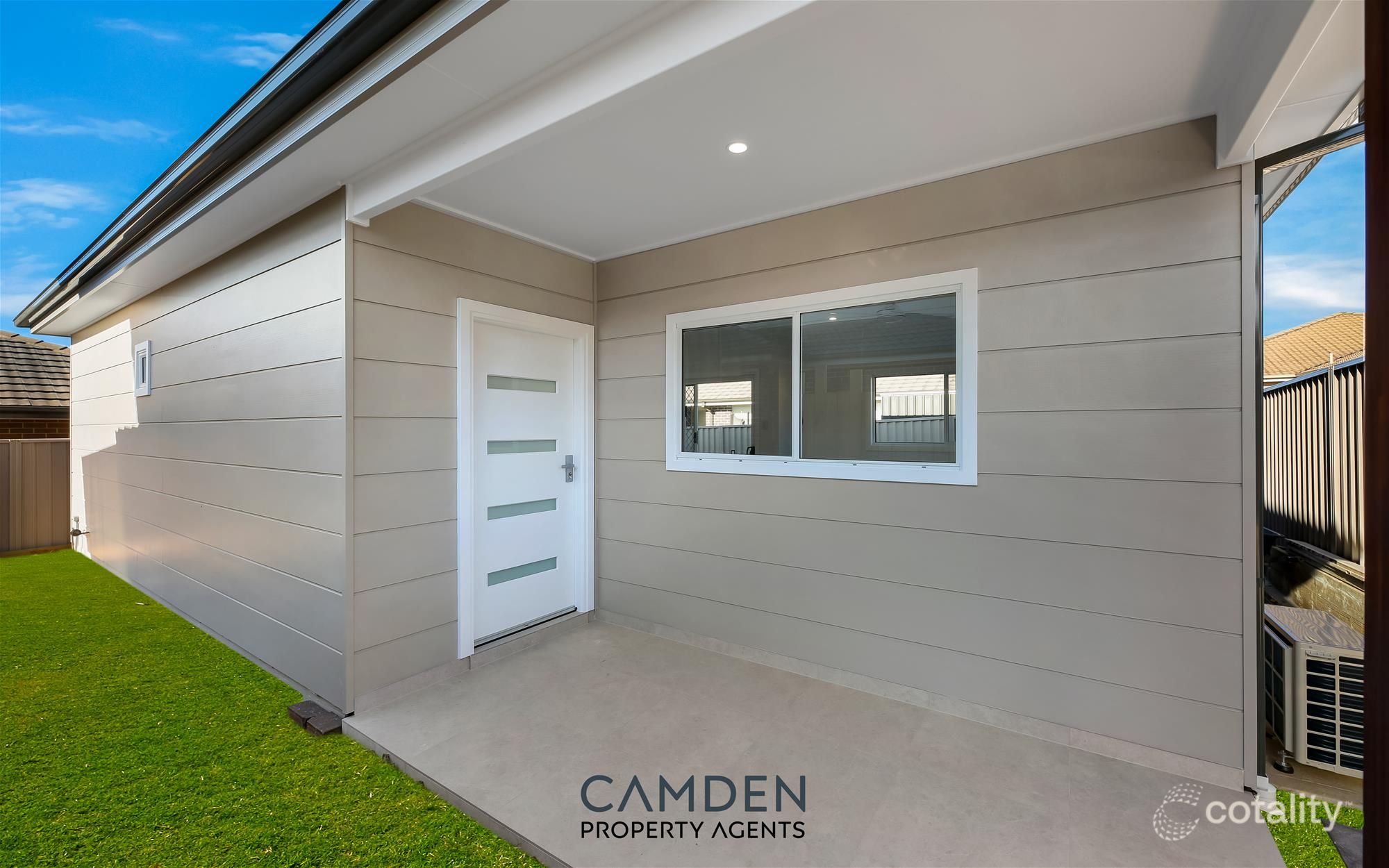 8 Higgins Ave, Elderslie, NSW 2570