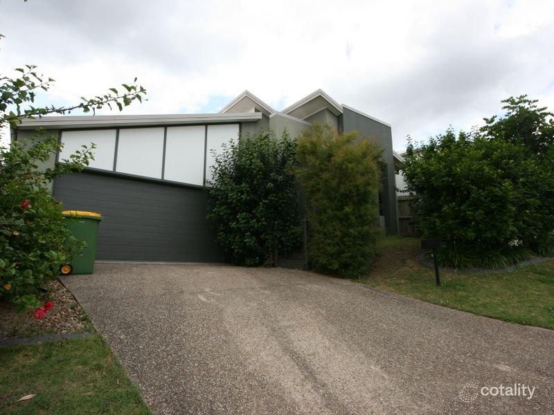 15 Greenwood St, Springfield Lakes, QLD 4300