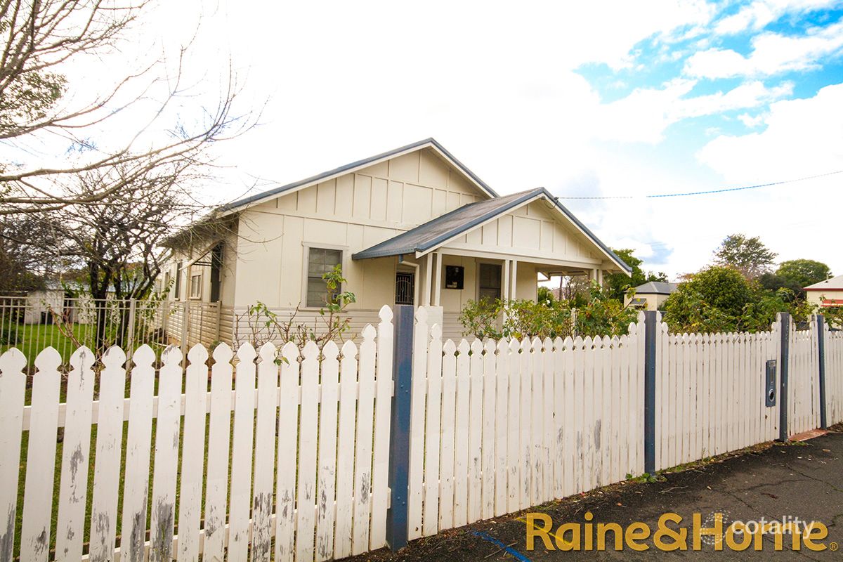 168 Bultje St, Dubbo, NSW 2830