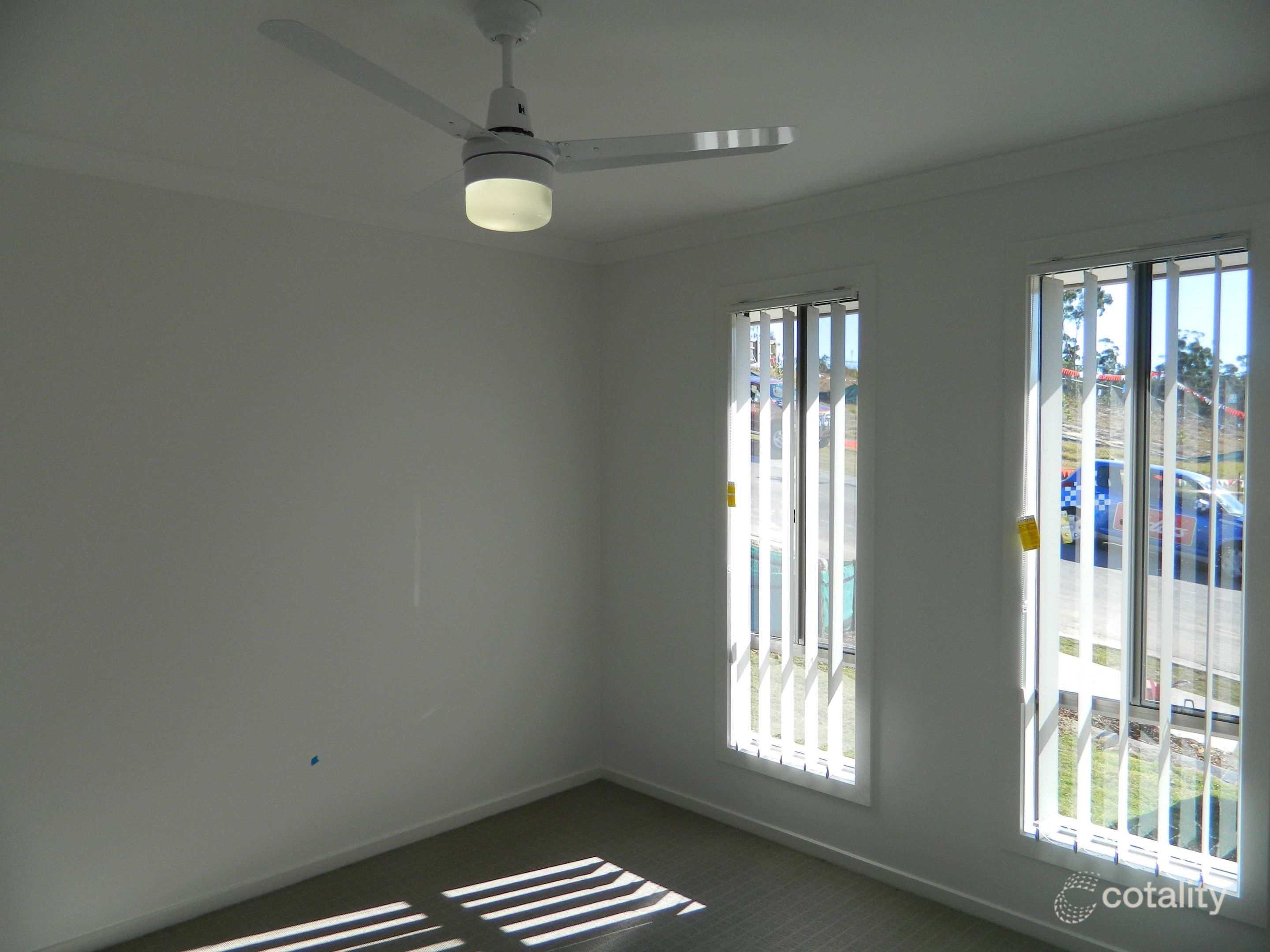 38 Peregrine Dr, Lowood, QLD 4311