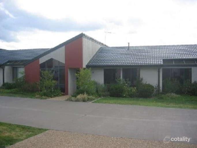 10/9 Coral Dr, Jerrabomberra, NSW 2619