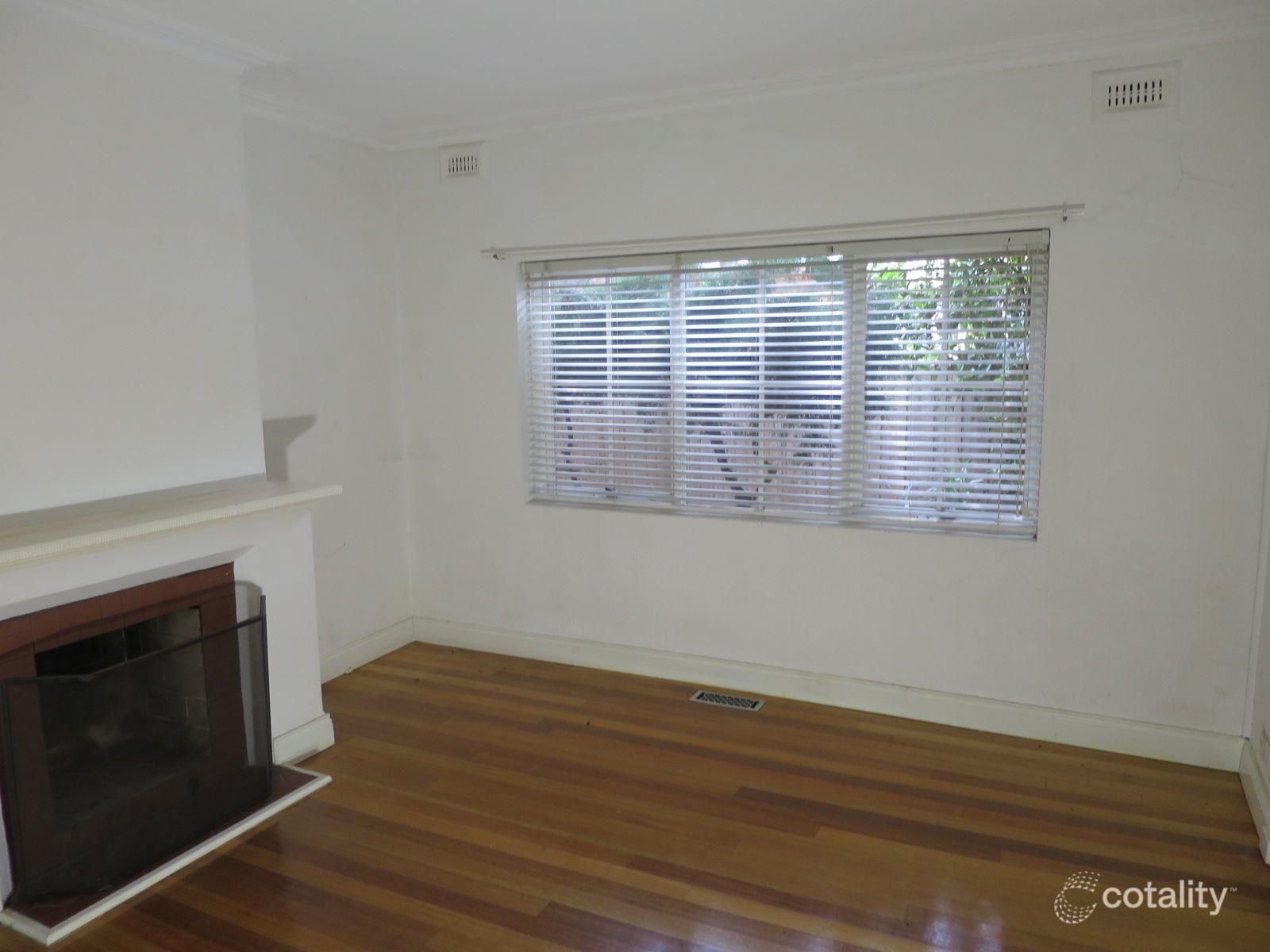3/23 Pine Ave, Elwood, VIC 3184
