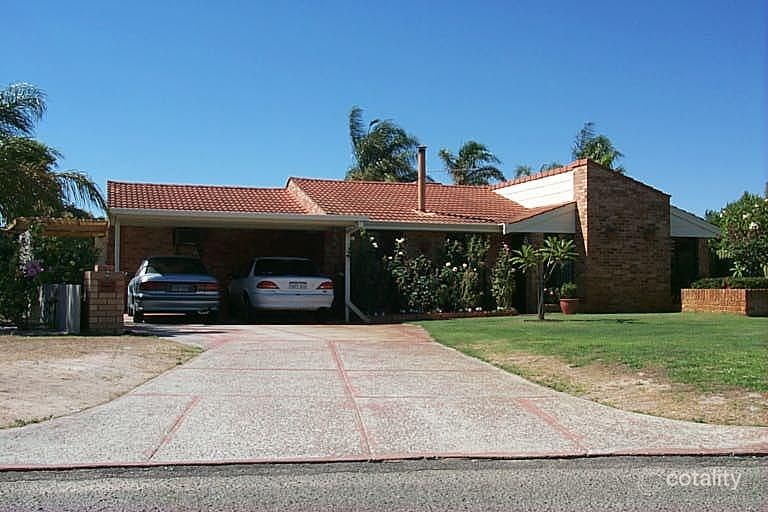 6 Townson Pl, Leeming, WA 6149