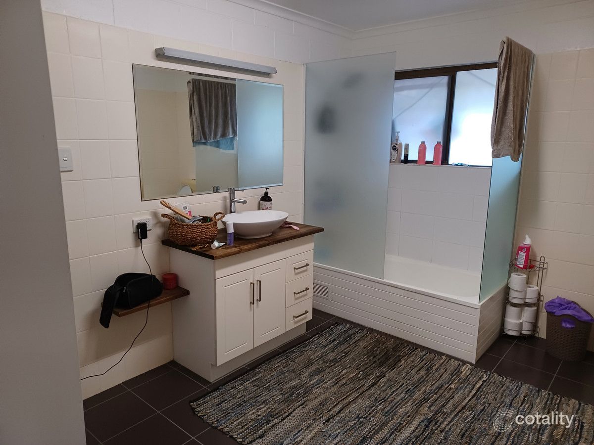 17 Dalrymple St, Ingham, QLD 4850