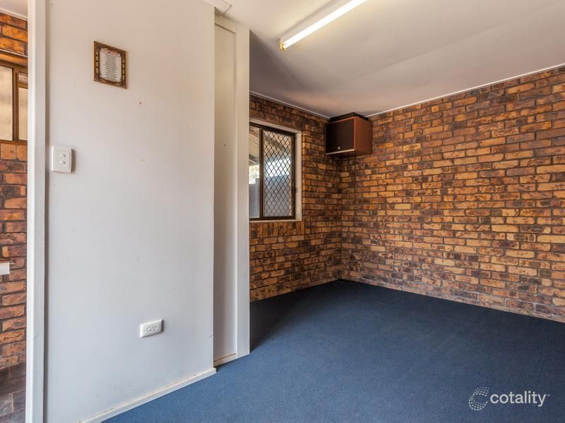 11 Gunn St, Kearneys Spring, QLD 4350