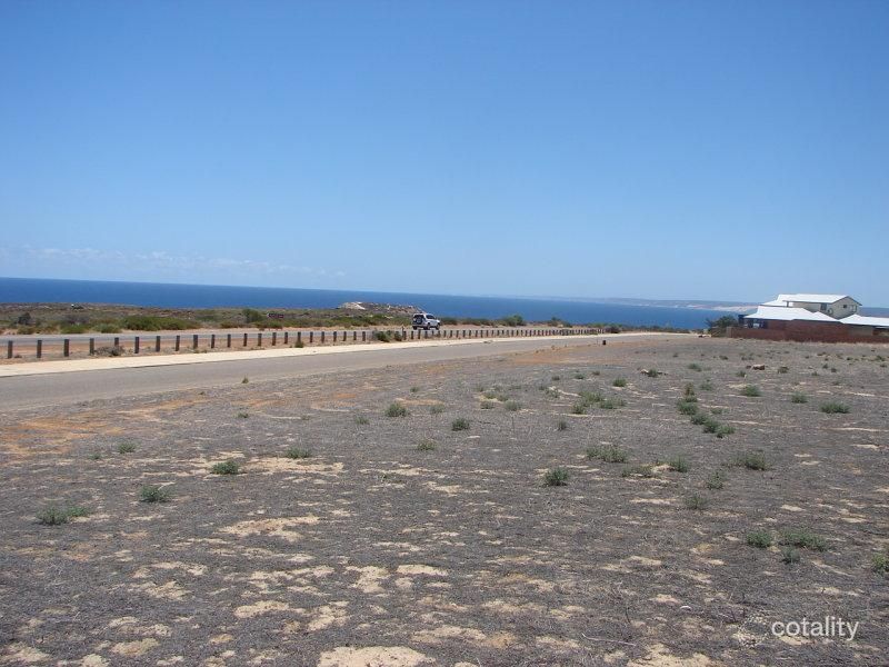 33 Mariner Cres, Kalbarri, WA 6536