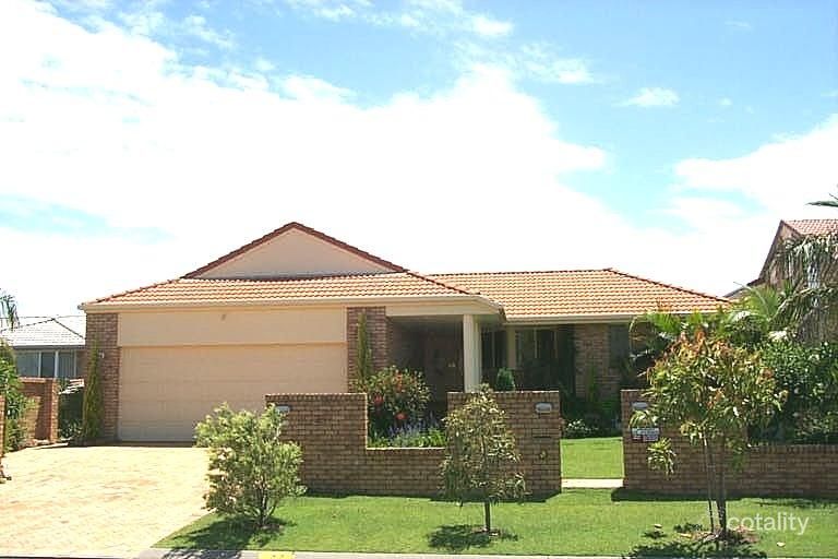 33 Wedgebill Pde, Burleigh Waters, QLD 4220