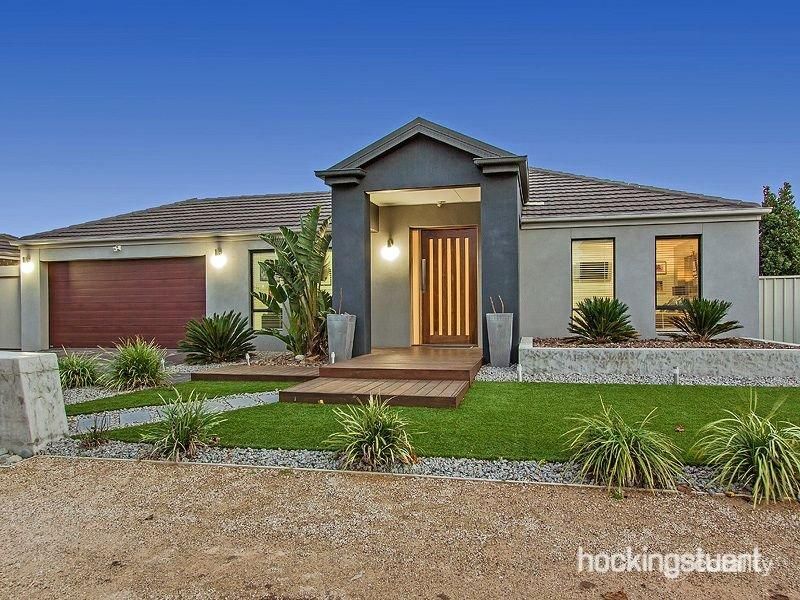 21 Ranmore Gr, Caroline Springs, VIC 3023