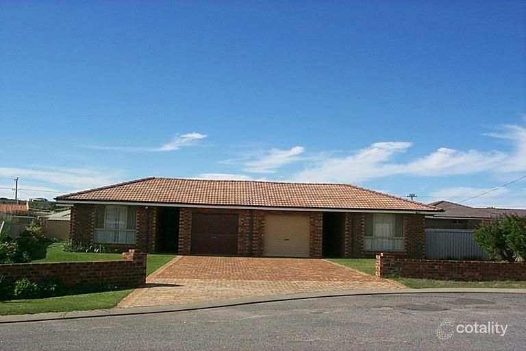 2/5 Dordrecht Pl, Mahomets Flats, WA 6530