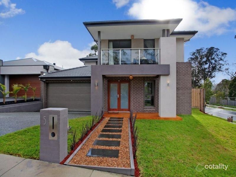 5 Evans Dr, Croydon, VIC 3136