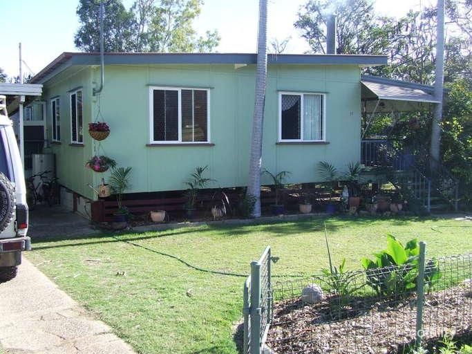 35 Mcarthur St, Moura, QLD 4718