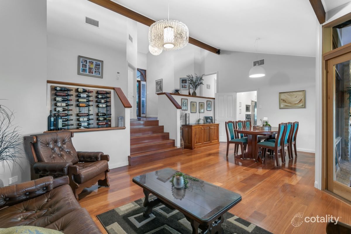 56 Seaview Dr, Happy Valley, SA 5159