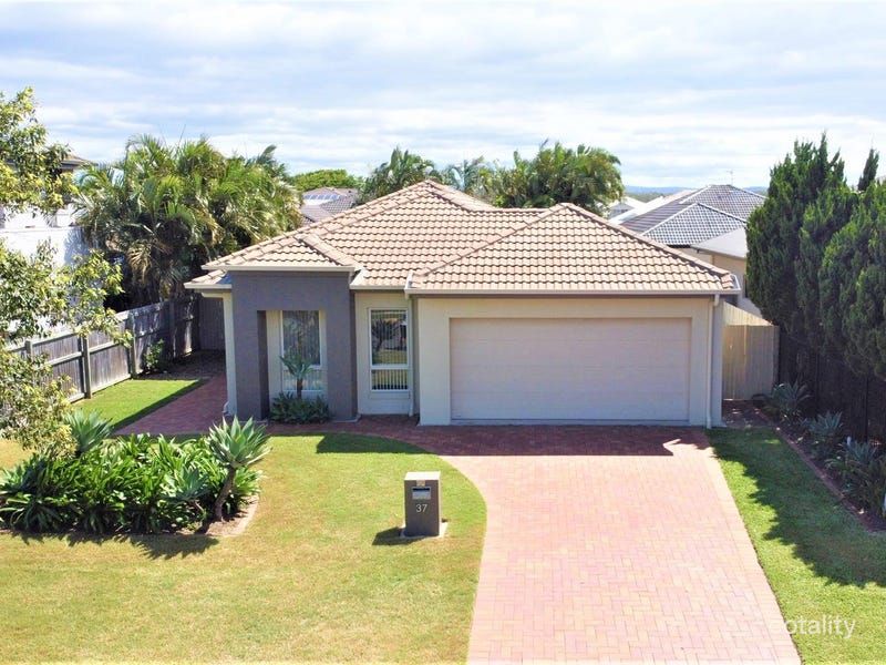 37 Costa Del Sol Ave, Coombabah, QLD 4216