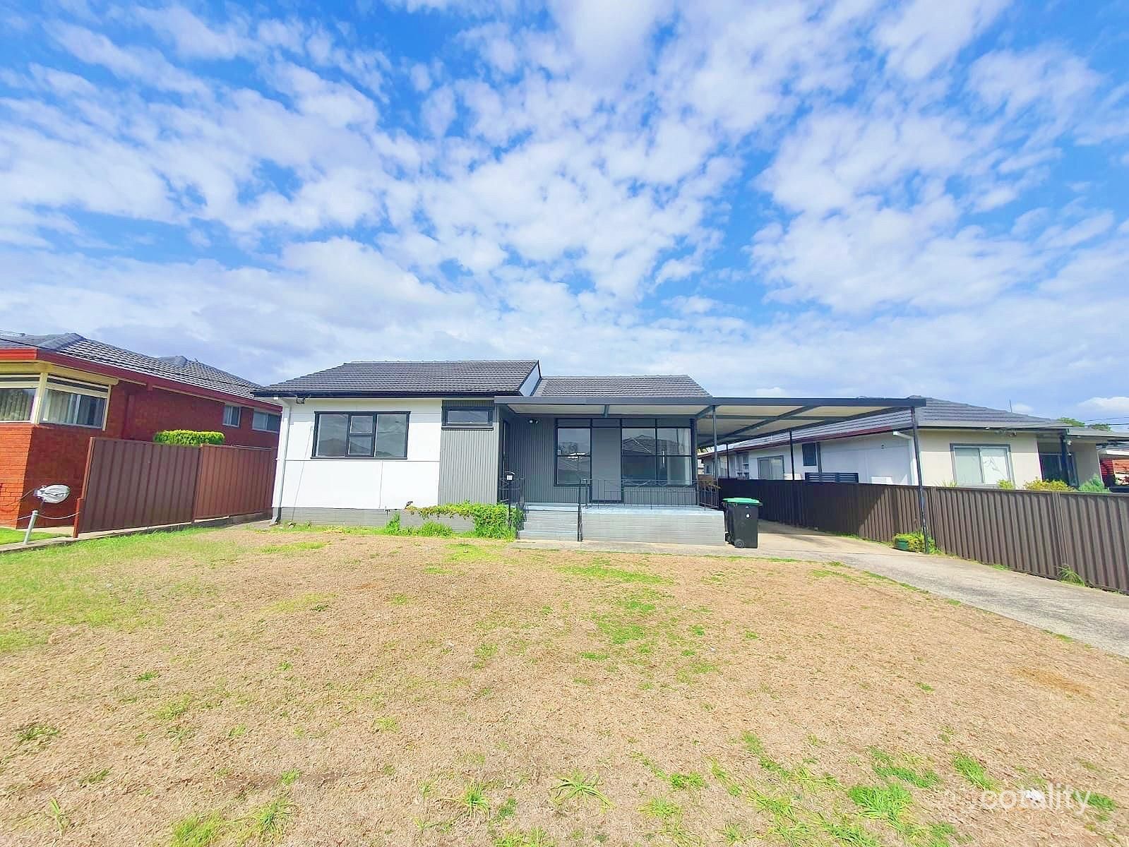 50 Lions Ave, Lurnea, NSW 2170