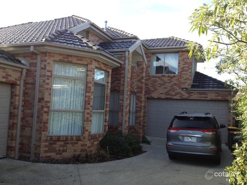 2/18 The Outlook, Glen Waverley, VIC 3150