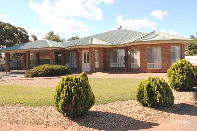 44 Lincoln Hwy, Cowell, SA 5602