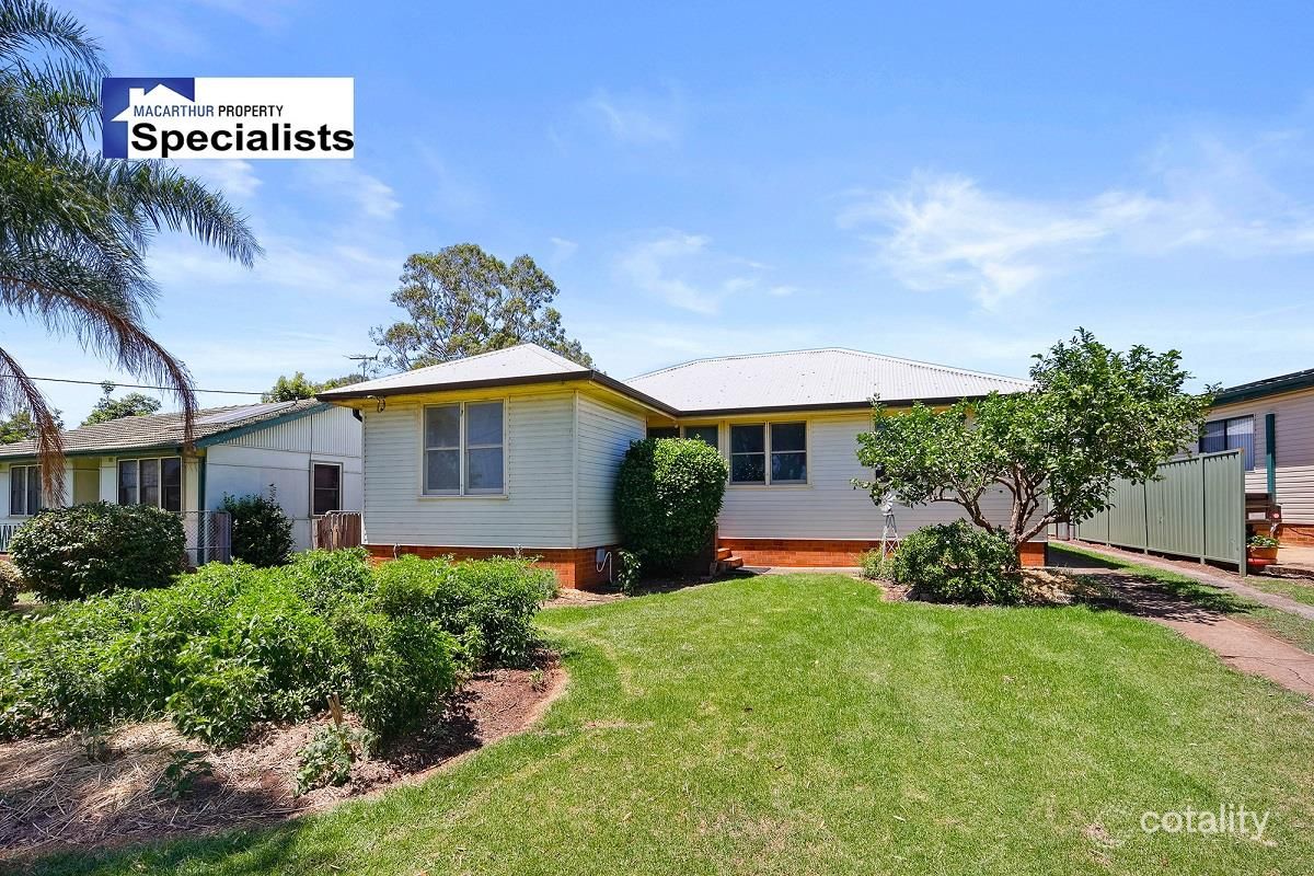 15 Emerson St, Leumeah, NSW 2560