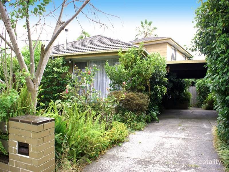 11 Ballantyne St, Burwood East, VIC 3151