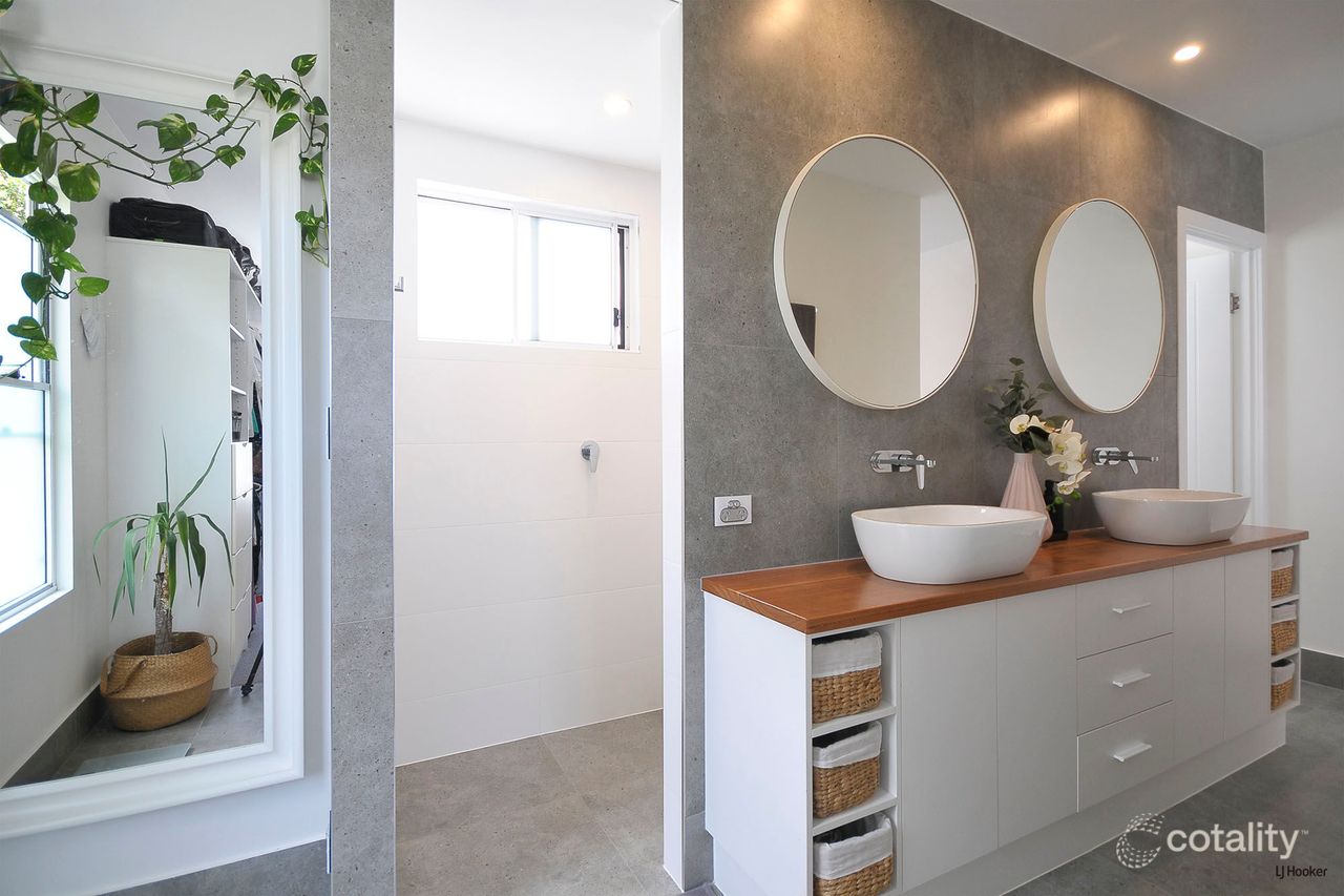 74 Blamey Dr, Currumbin, QLD 4223