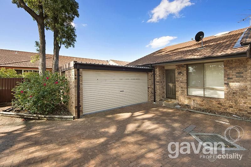 2/99 Baumans Rd, Peakhurst, NSW 2210