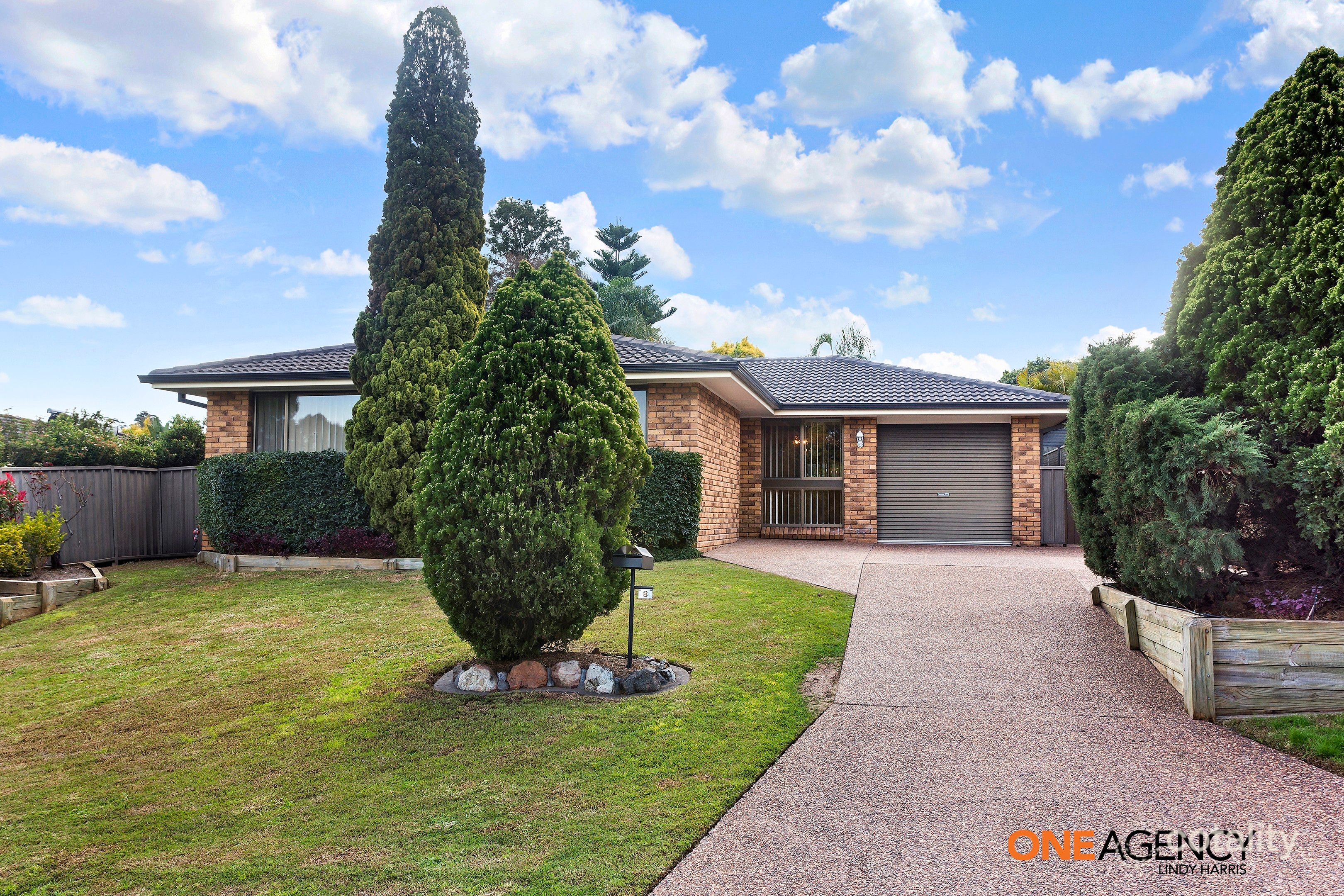 8 Forest Ave, Singleton Heights, NSW 2330