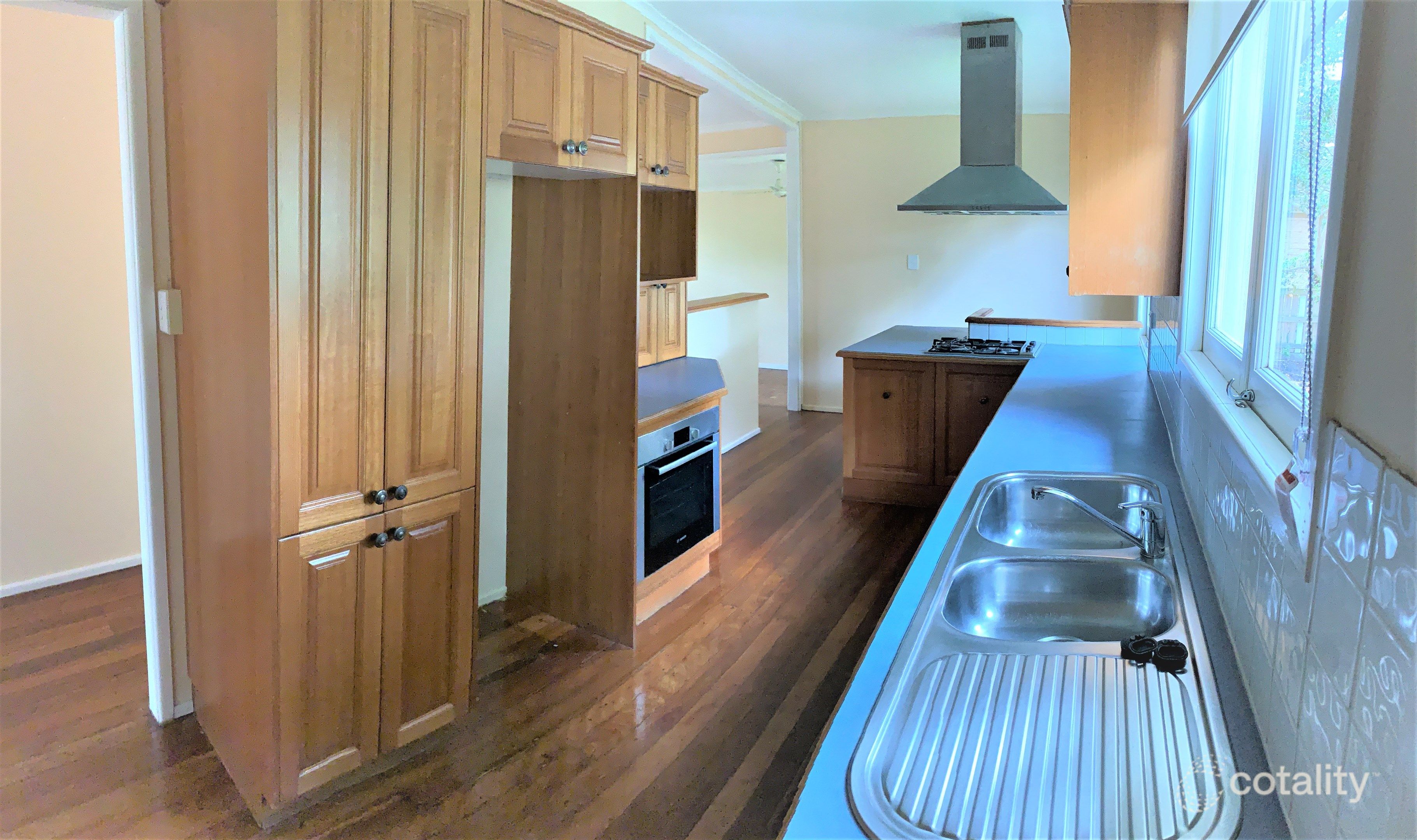 3 Madeira St, The Gap, QLD 4061