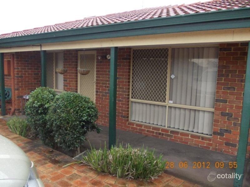 9 Lisbon Ct, Parkwood, WA 6147