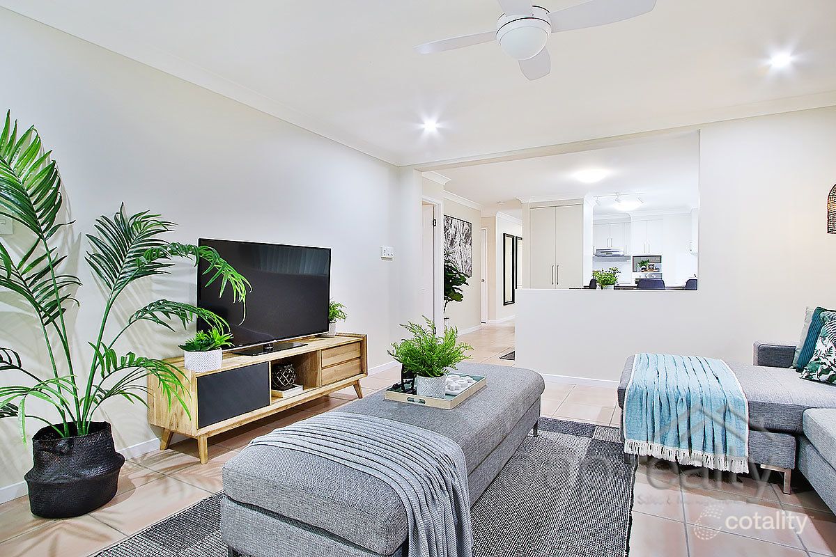 15 Beamont Pl, Forest Lake, QLD 4078