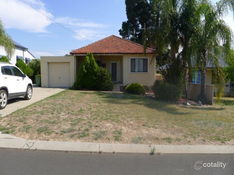5 Regent St, Collie, WA 6225