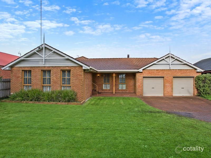 43 Regent St, Port Fairy, VIC 3284