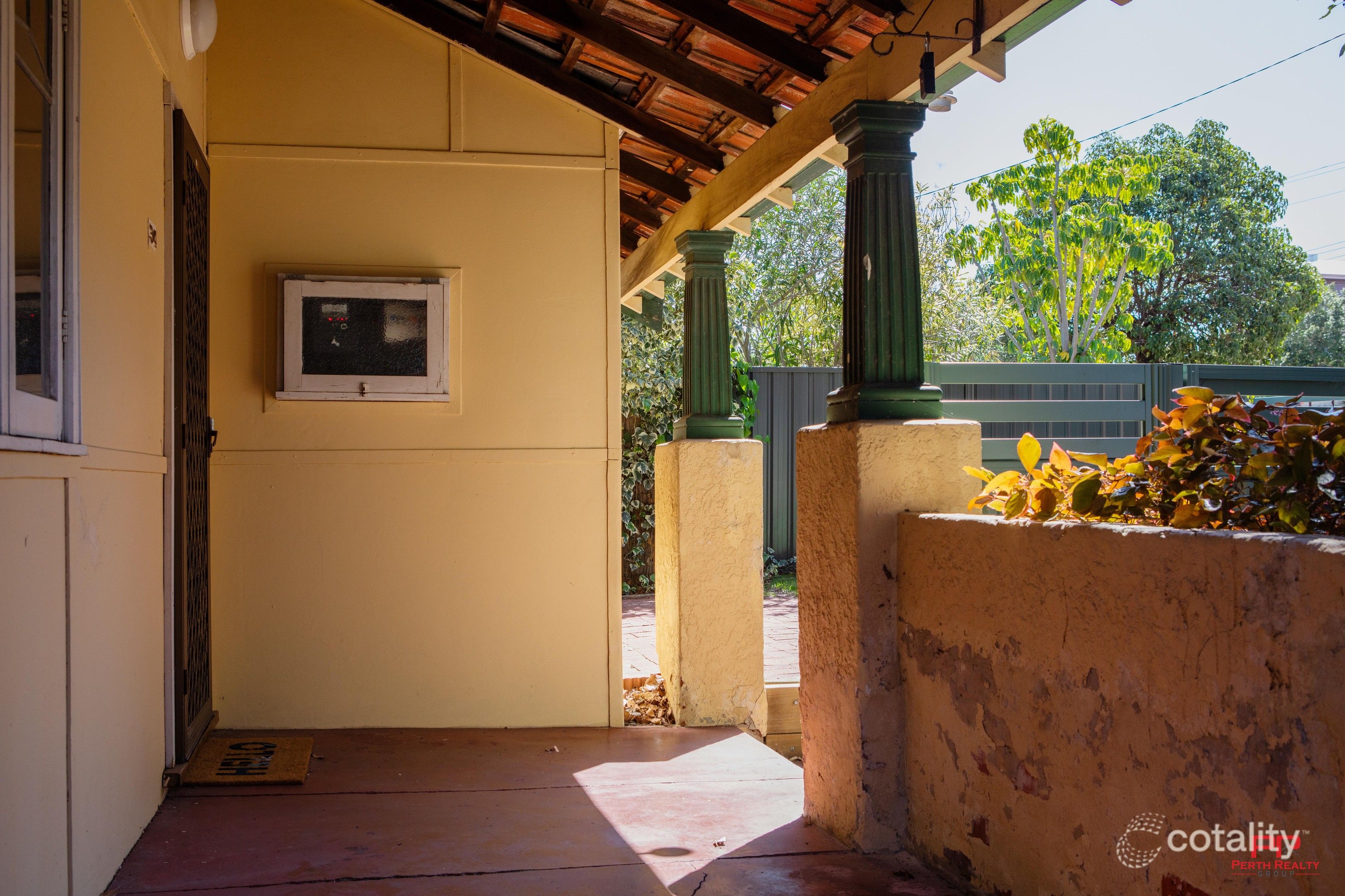 34 Traylen Rd, Bayswater, WA 6053